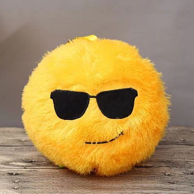 100g-600g de pelúcia bolas penduradas emoticons produção profissional