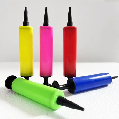 Item único 17 * 3cm Mini manual colorido bomba de balão de hélio para balões de látex