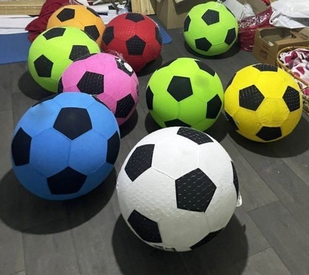 Bola de futebol de tecido inflável de 50 cm suave e leve personalizada para suas necessidades
