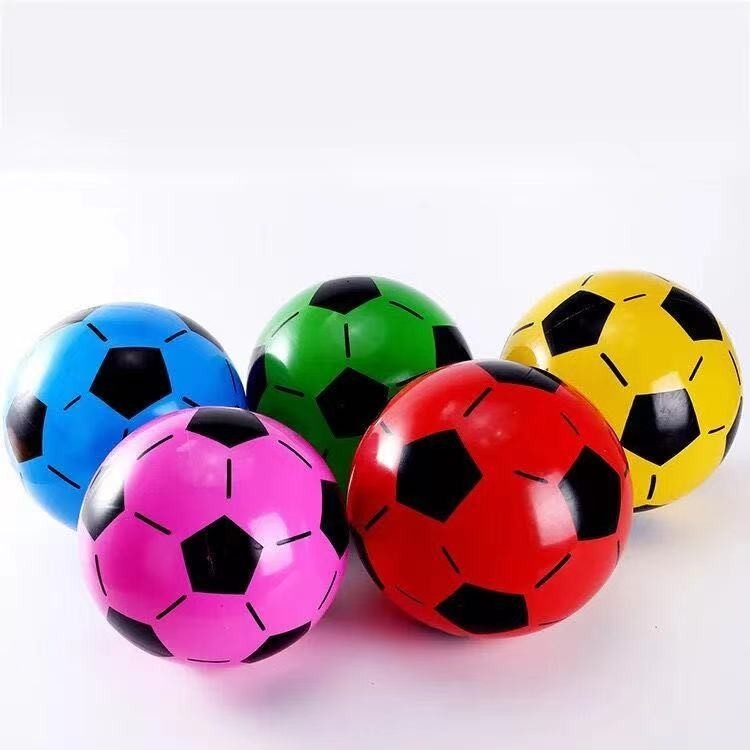 Impressão em relevo 8 polegadas inflável Futebol para crianças Esportes Bola de praia Brinquedos de piscina PVC